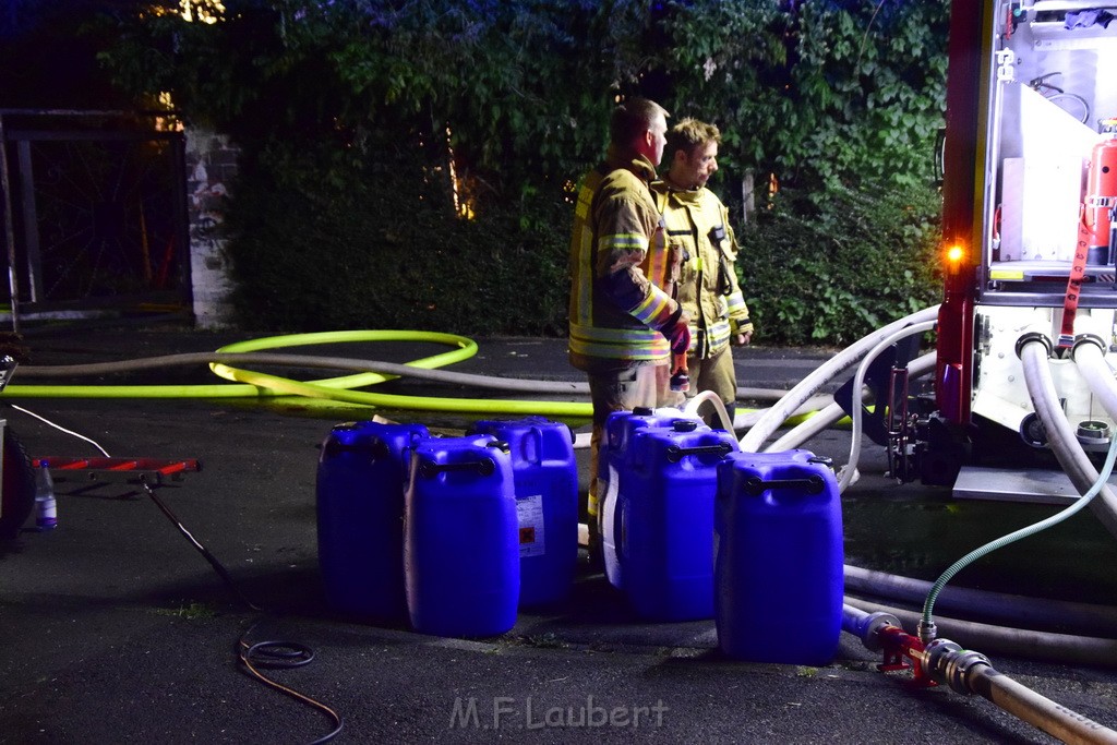 Grossfeuer Einfamilienhaus Siegburg Muehlengrabenstr P0347.JPG - Miklos Laubert